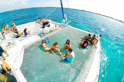Isla Mujeres : All Inclusive Albatross Plus Tour with Transportation - Museo Subacuatico de Arte (MUSA): art that you can actually see