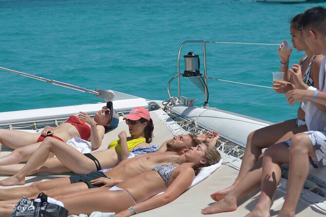 Isla Mujeres Basic Trip with Snorkel and Open Bar - Quick hits before you go