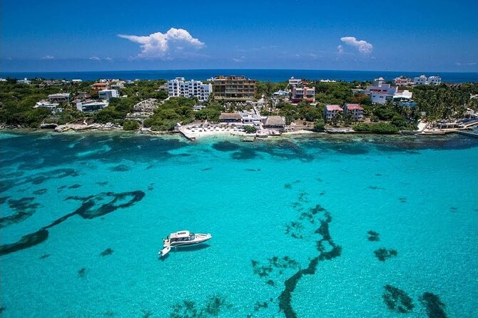 Isla Mujeres Catamaran Luxury Sailing Experience from Puerto Morelos - Sun, Heat, and Crowding: What to Pack and What to Expect