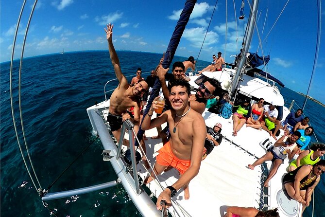 Isla Mujeres Catamaran + Snorkel + Open Bar on board + Buffet - How the 8 Hours Usually Play: Cancun Stop, Isla Mujeres Freedom, Snorkel Time