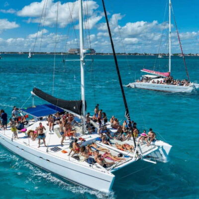 Isla Mujeres: Deluxe Catamaran Tour - Snorkeling plans: what you get (and what can change)