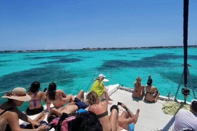 Isla Mujeres Premium Catamaran Tour with transportation from Playa del Carmen - From Your Hotel to the Marina: How the Timing Really Works