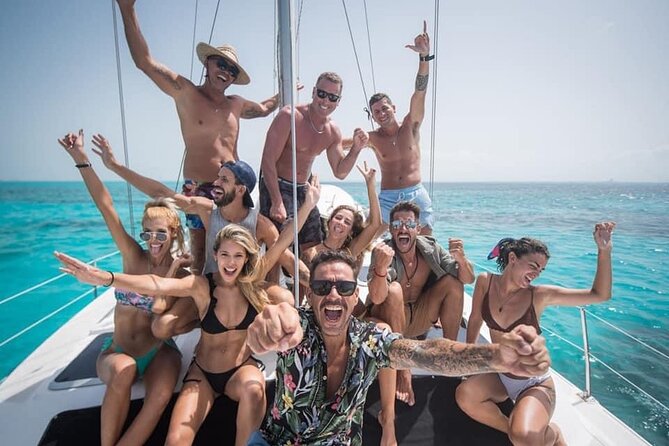 Isla Mujeres Private Catamaran, Cruising, Snorkeling having Fun!! - Stop 2 at Kin Ha (Antes Parque de los Suenos): anchor, drinks, and swim breaks