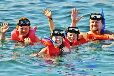 Isla Mujeres Snorkeling & Catamaran Adventure Tour - Step One: Marina Departures, Drinks On Board, and the Museum Reef Stop