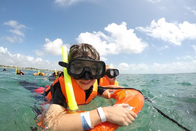 Isla Mujeres Snorkeling & Catamaran Adventure Tour - Crowds, Timing, and Group Size: What Up to 80 People Means