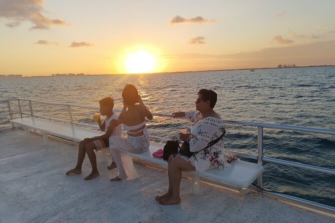 Isla Mujeres Tour with Open Bar Food and Snorkeling - First Stop at Coco Bongo: The Day Starts With Location Clarity