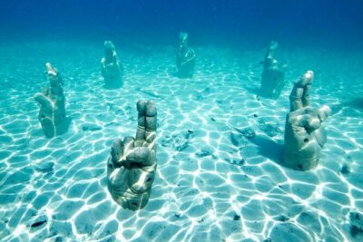 Isla Mujeres Tour with Open Bar Food and Snorkeling - Isla Mujeres Snorkeling: Underwater Statues and Reef Time