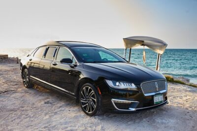 Lincoln Strecth Limo from Costa Mujeres to Cancun Airport - The 45-Minute Ride: How to Time It With Your Flight