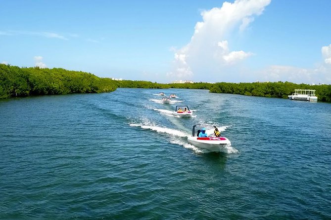 Live the experience of driving an Speedboat & Snorkel in CANCUN - Driving Your Own Speedboat Through Laguna Nichupté