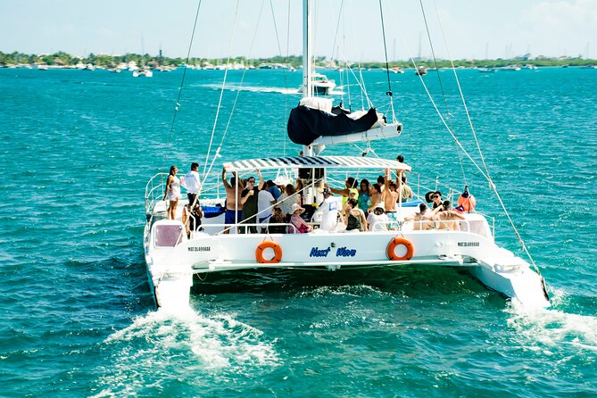 Live The Luxury Catamaran Isla Mujeres Tour in Cancun - The El Meco Reef Snorkel Window: Rules, Limits, and What to Expect