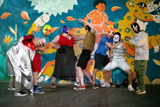 Lucha Libre, Tacos, Margaritas,Tequila and Night Market Tour - Night market walk at a park over 50 years old
