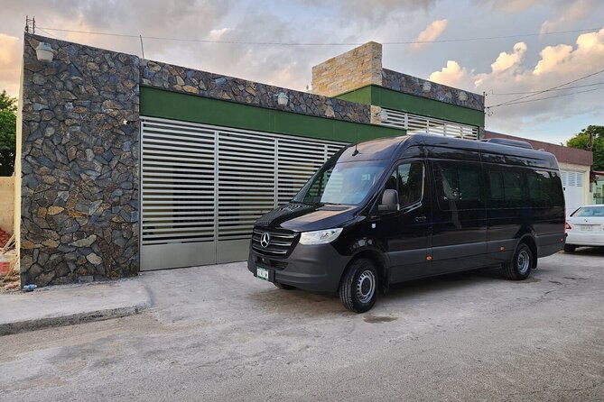 Luxury Airport Transfer: Cancun, Tulum, Playa del Carmen One-Way - Price and value: why $200 per group can make sense