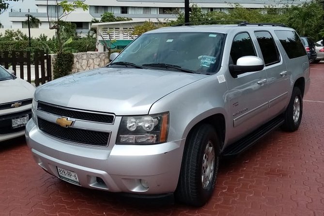 Luxury SUV Private Transfer R/T-Airport-Hotel-Airport- Playa del Carmen - Driver language and communication: why bilingual matters in real life
