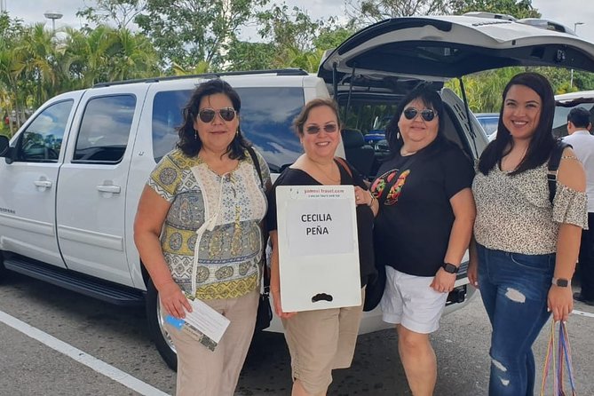 Luxury transportation from Cancun airport - The Ride to the Hotel Zone: Comfort and What Included Means