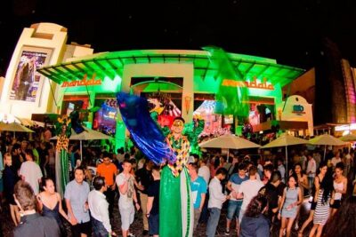 Mandala - Inside Mandala Cancun: music, dancing, and the show flow
