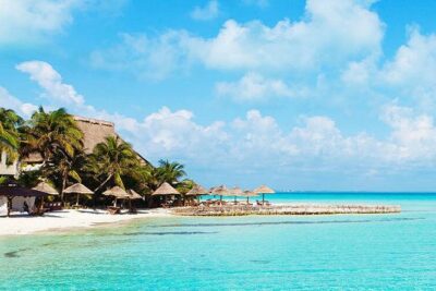 Mexico Private Transfer from Costa Mujeres to Cancun airport - Premium car vs. 10-seat van: what you get for groups
