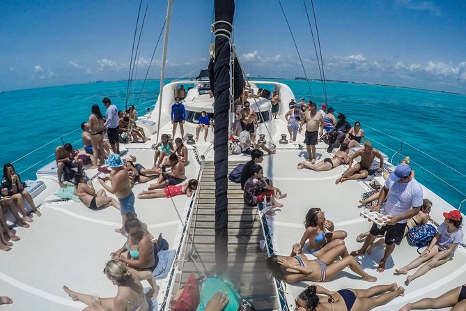 Mujeres Island Tour by Catamaran from Cancun City - Isla Mujeres Catamaran From Cancun: the value in the rhythm