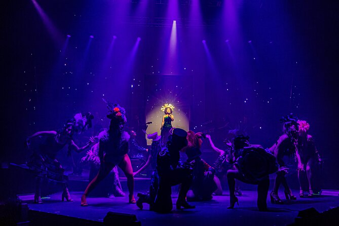 MYST Euphoria Music and Show in Cancun - The Music and Show Format: Decades of Hits, Nonstop Energy