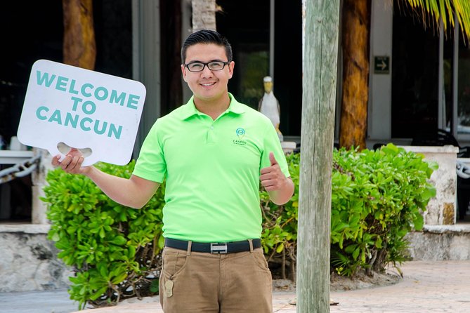 One-Way Private Airport Transfer Cancun & Riviera Maya - Real-Time Flight Monitoring: Why Delays Stop Being Your Problem
