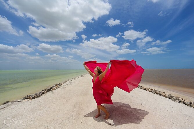Pink Lake and Flamingo Sightseeing in Rio Lagartos - The Mayan bath with white clay: weird, practical, and part of the fun