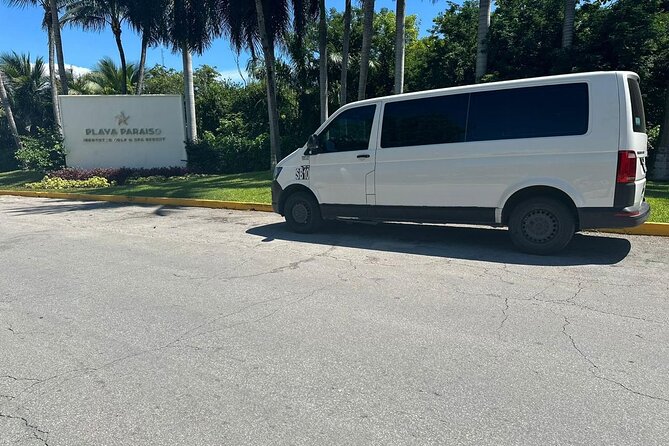 Private Airport Transfer to Cancun Hotel Zone - The hotel ride itself: 20 to 30 minutes, direct drop-off, real comfort