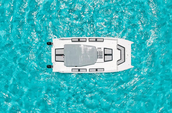 Private Atomic Catamaran Tour to Isla Mujeres - The beach club buffet in Isla Mujeres: food value and real downtime