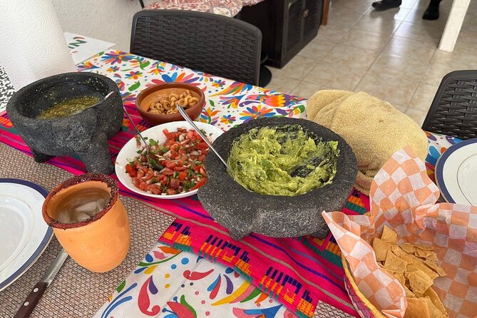 Private Authentic Mexican Cooking Class in Cancun with Alberto - Handmade Tortillas and Fresh Starters
