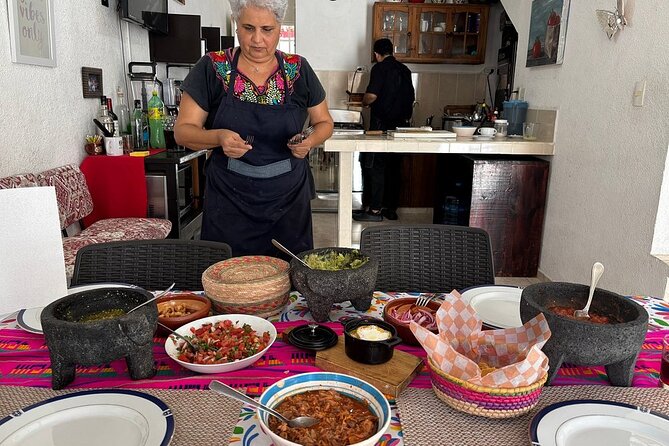 Private Authentic Mexican Cooking Class in Cancun with Alberto - Getting There: Calle Río Lerma Meet-Up
