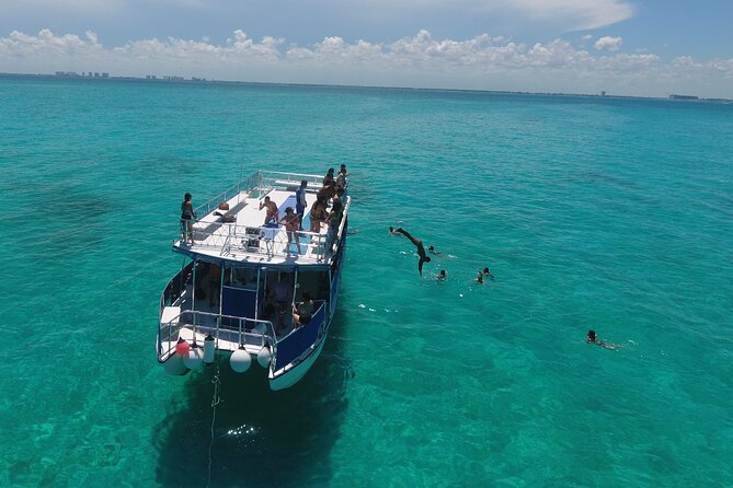 Private Catamaran for Weddings Bachelor Parties and Bridal Showers - Meal setup: buffet food and what to confirm ahead of time