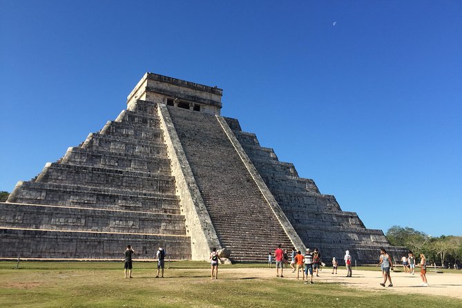 Private Chichen Itza Tour - When the per-vehicle fee is actually good value