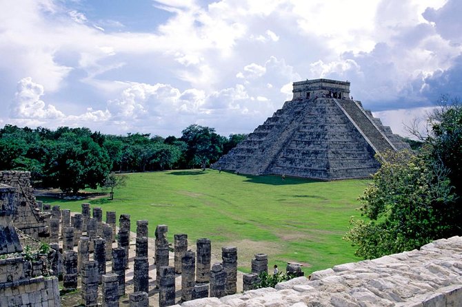 Private Day Tour to Chichen Itza, Coba and Cenote Ik Kil - The guide difference: Manny-style know-how and smooth timing