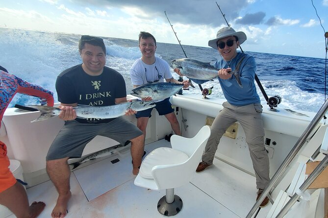Private Deep Sea Fishing Tour in Isla Mujeres and Cancun - What’s included on board, and how the crew helps you stay in the fight