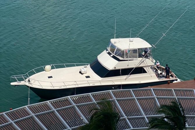Private Full Day Tour by Yatch in Cancún - Price and value: $1,889 per group can be a deal or a splurge