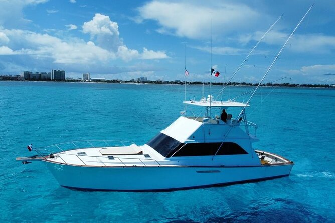 Private Full Day Tour by Yatch in Cancún - Isla Mujeres as an optional stop: great if you want shore time