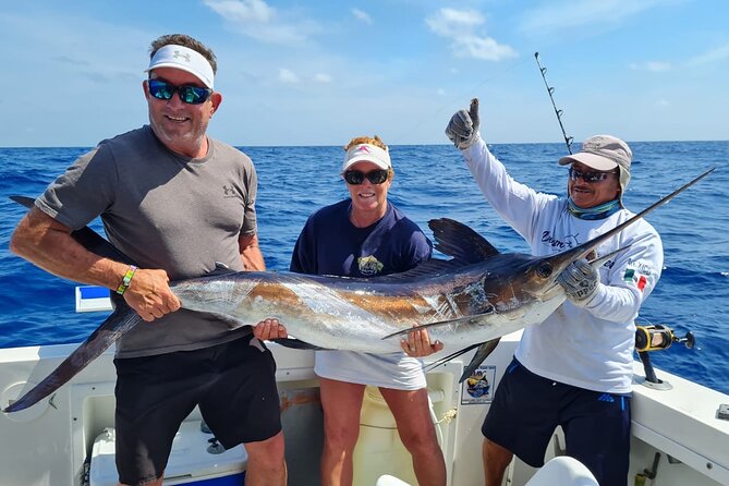 Private Half-Day Fishing Experience in Puerto Morelos - The crew’s craft: Roberto, Victor, and Rafael at work