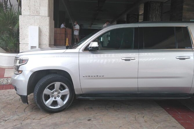 Private luxury transportation from CUN Airport to Playa del Carmen - Price and value: $63.50 per person can make sense fast