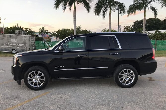 Private luxury transportation from CUN Airport to Puerto Morelos - Private luxury from CUN to Puerto Morelos: what you’re really paying for