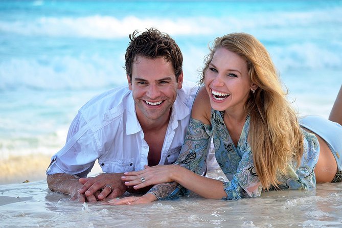 Private Professional Photography Session in Cancun - Where your shoot happens: Forum Beach Cancun and Playa Gaviota Azul