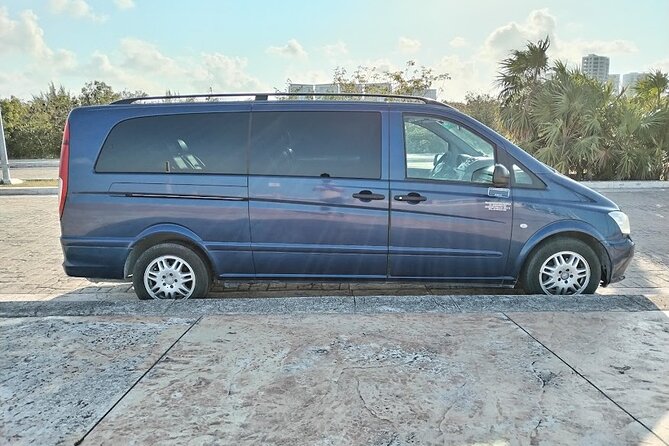 Private shuttle service to Cancun Airport, from hotel or lodging - Where the Driver Meets You (and How Not to Miss the Pickup)