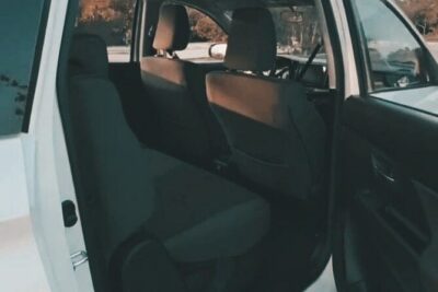 Private transfer Apto Cancun-Playa del Carmen | Viaje Redondo - The Pickup Game at Cancun Airport: Go Straight to the Right Exit