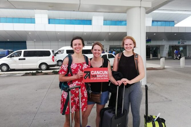 Private Transfer from Cancun Airport to Cancun Hotel Zone - Finding Your Driver After Landing: Mobile Ticket and Meet-Up Reality