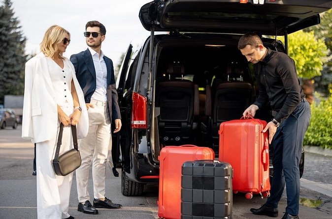 Private Transfer to and from CUN Cancun International Airport - Cancun hotel pickup: making departure day less stressful
