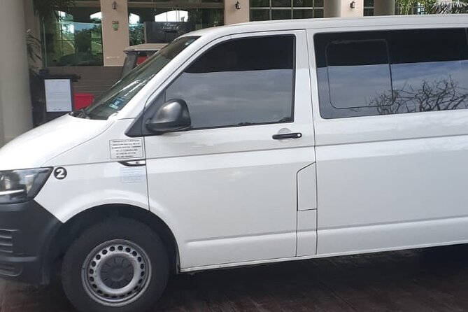 Private transportation from CUN Airport to Cancun Hotel Zone - Who This Transfer Fits Best (and who should think twice)