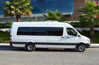 Private Transportation International Airport to Cancun - Hotel Zone Only: The Value of Central Drop-Offs