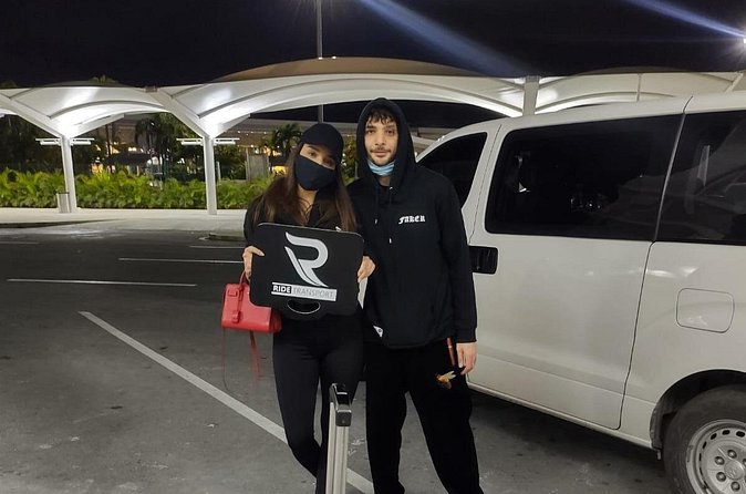 Private transportation one way Airport Cancun-Tulum Center - Timing: Punctual Pickups and Real-World Flexibility