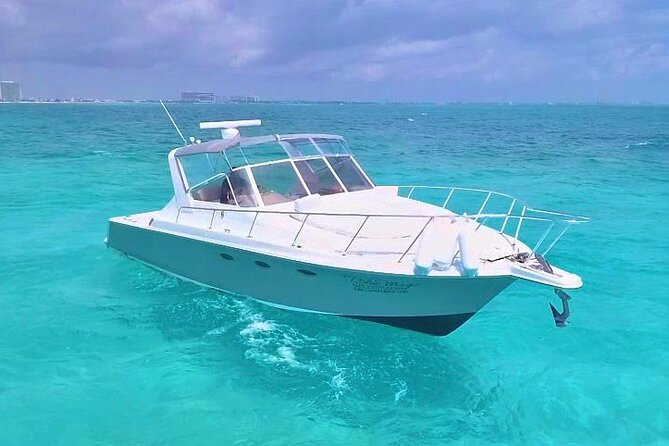 Private Yacht Cancun 42ft up to 8 people - Where You Meet and How Easy It Is to Find Your Boat
