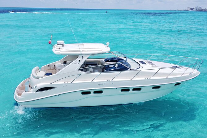 Private Yacht Rental in Cancun - Dock tax, tips, and cash planning without surprises