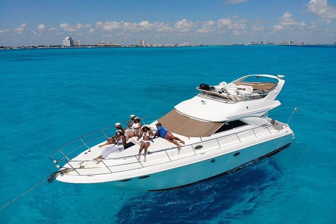Private Yacht SeaRay 46ft Cancun 25P17 - Picking 2 hours vs 4 hours: Isla Mujeres and snorkel trade-off