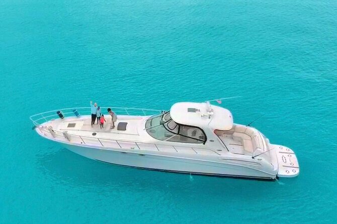 Private Yacht SEARAY SUNDANCER 60ft up to 20 pax 23P1 - Where to meet: Calle Sunset Marina in Zona Hotelera
