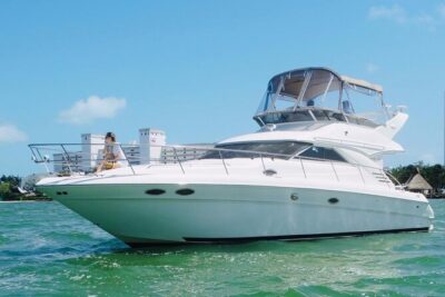 Rent a Private 46ft Yacht in Cancun - Choosing your time: 2 hours near Cancun vs. the Isla Mujeres plan
